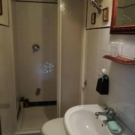 Casa Con Vista Lago, *